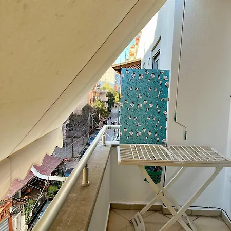 Apartment Balkon Bliss - Modern 1-br In Central
